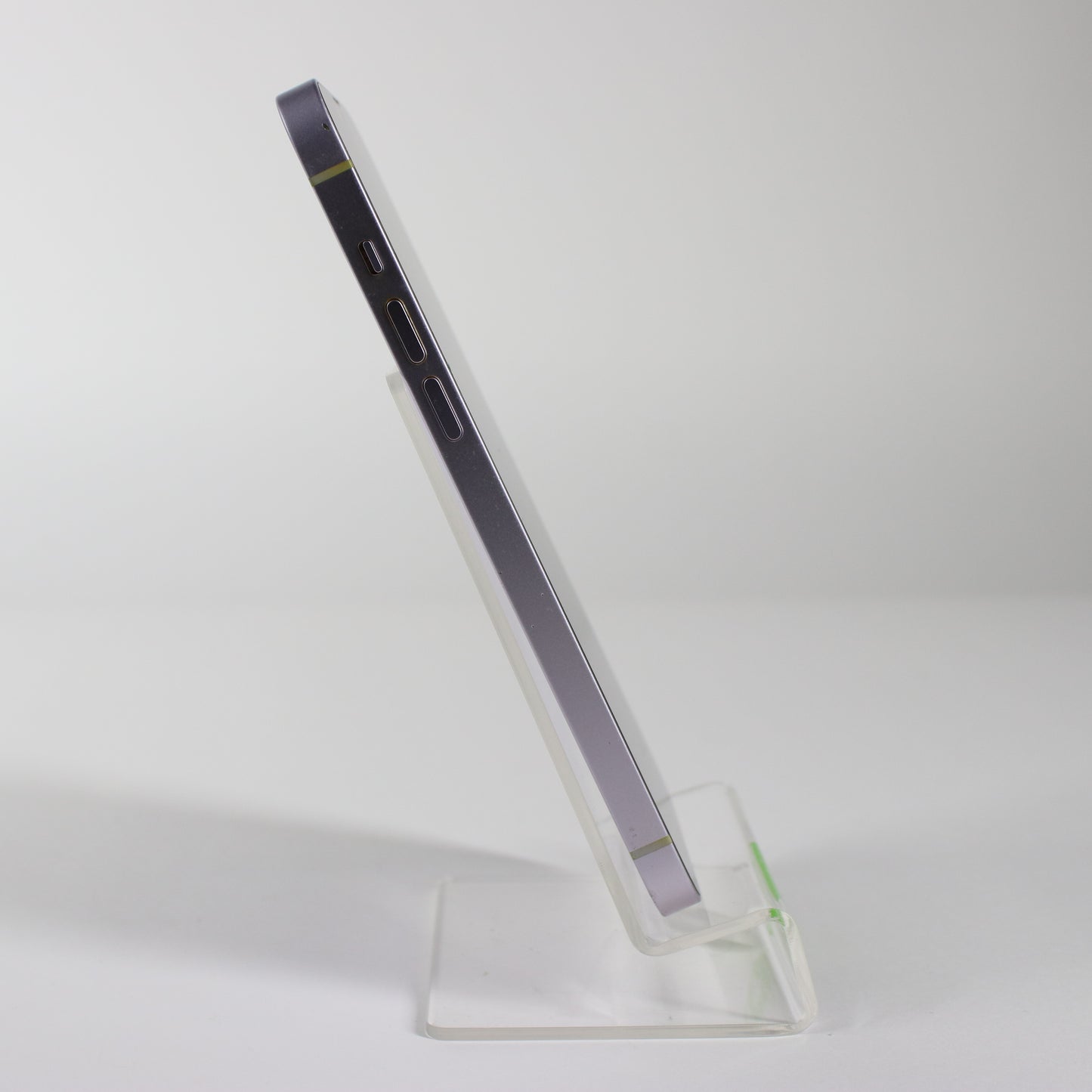 Unlocked Apple iPhone 14 Plus 128GB 18.2 Purple MQ3U3LL/A