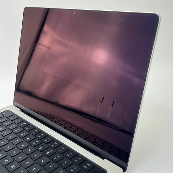 2021 Apple MacBook Pro 14" M1 Pro 14C GPU 3.2GHz 16GB RAM 512GB SSD MKGR3LL/A