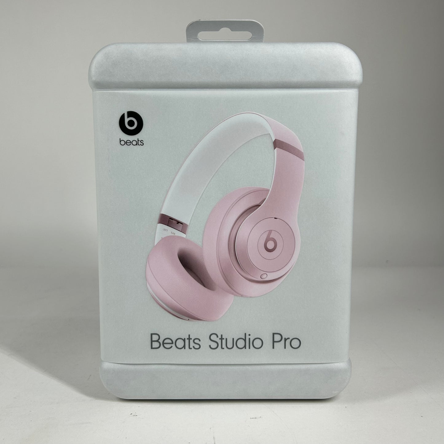 New Beats Studio Pro Wireless Over-Ear Bluetooth Headphones Soft Pink ME2E4LL/A