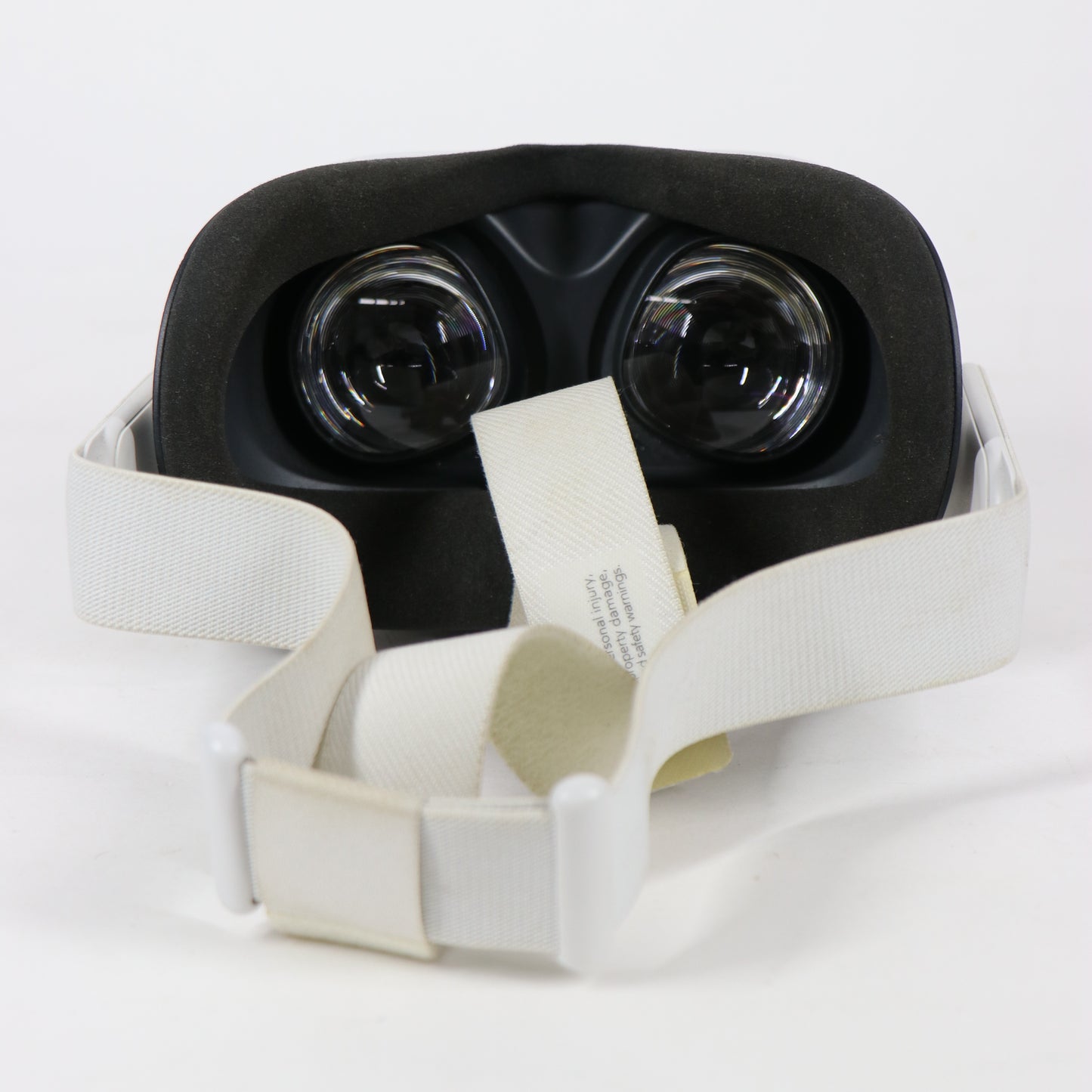 Oculus Quest 2 128GB Standalone All-in-One VR Headset KW49CM